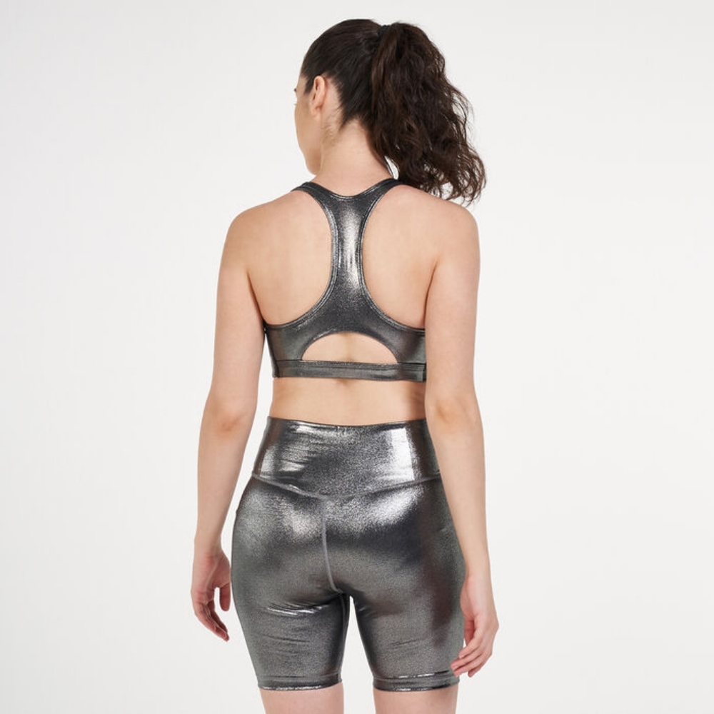 Nike Icon Clash Shimmer Metallic Sports Bra and Biker Short Set 2020-Small EUC